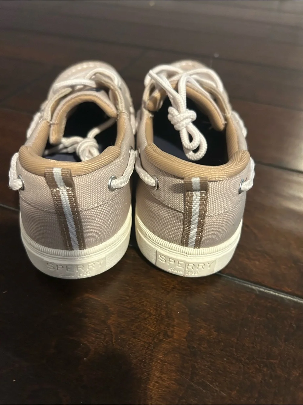 Sperry kids youth size 2  Beige Canvas Boat Shoes with Navy